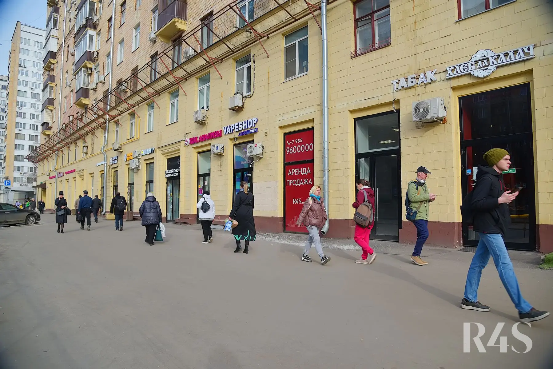 Аренда торговых помещений площадью 180 - 205.2 м2 в Москве:  Щербаковская, 35 R4S | Realty4Sale