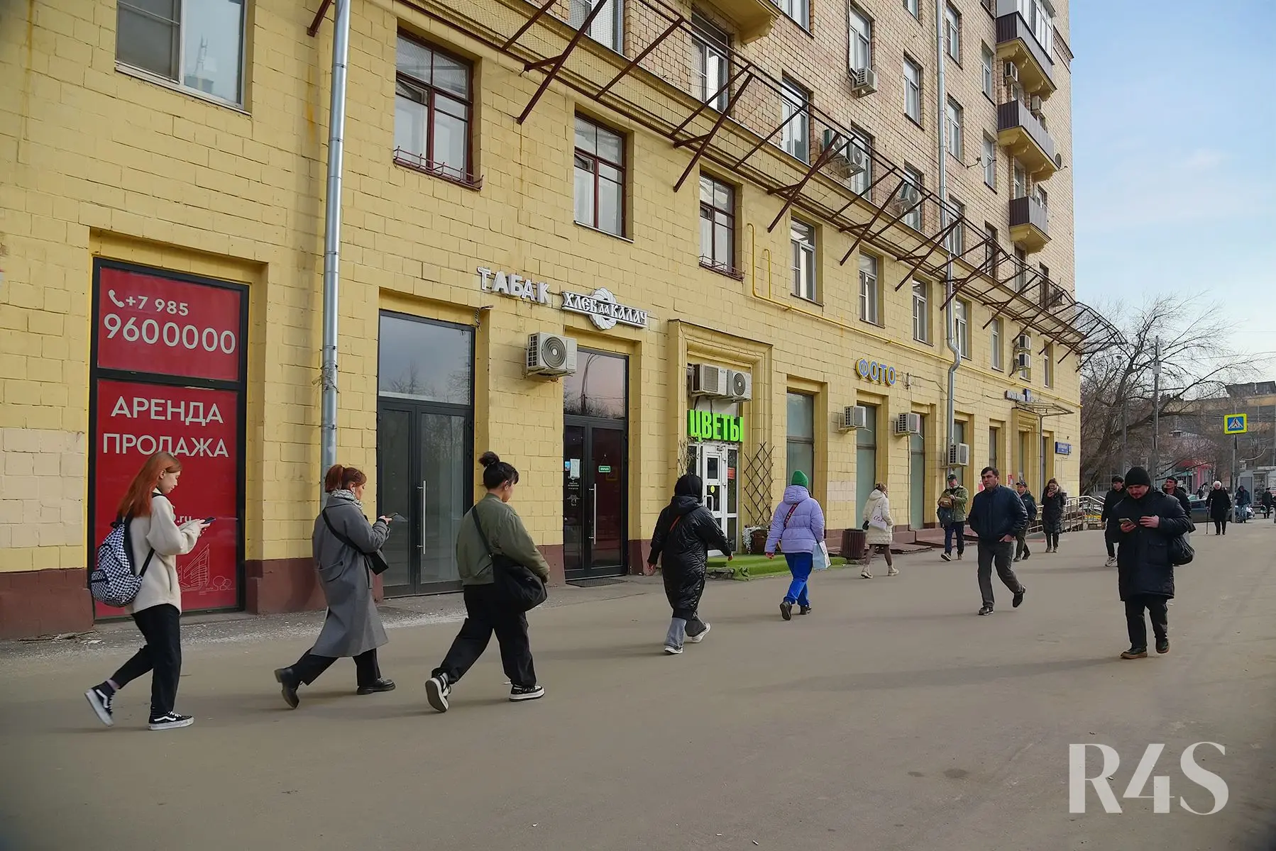 Аренда торговых помещений площадью 180 - 205.2 м2 в Москве:  Щербаковская, 35 R4S | Realty4Sale
