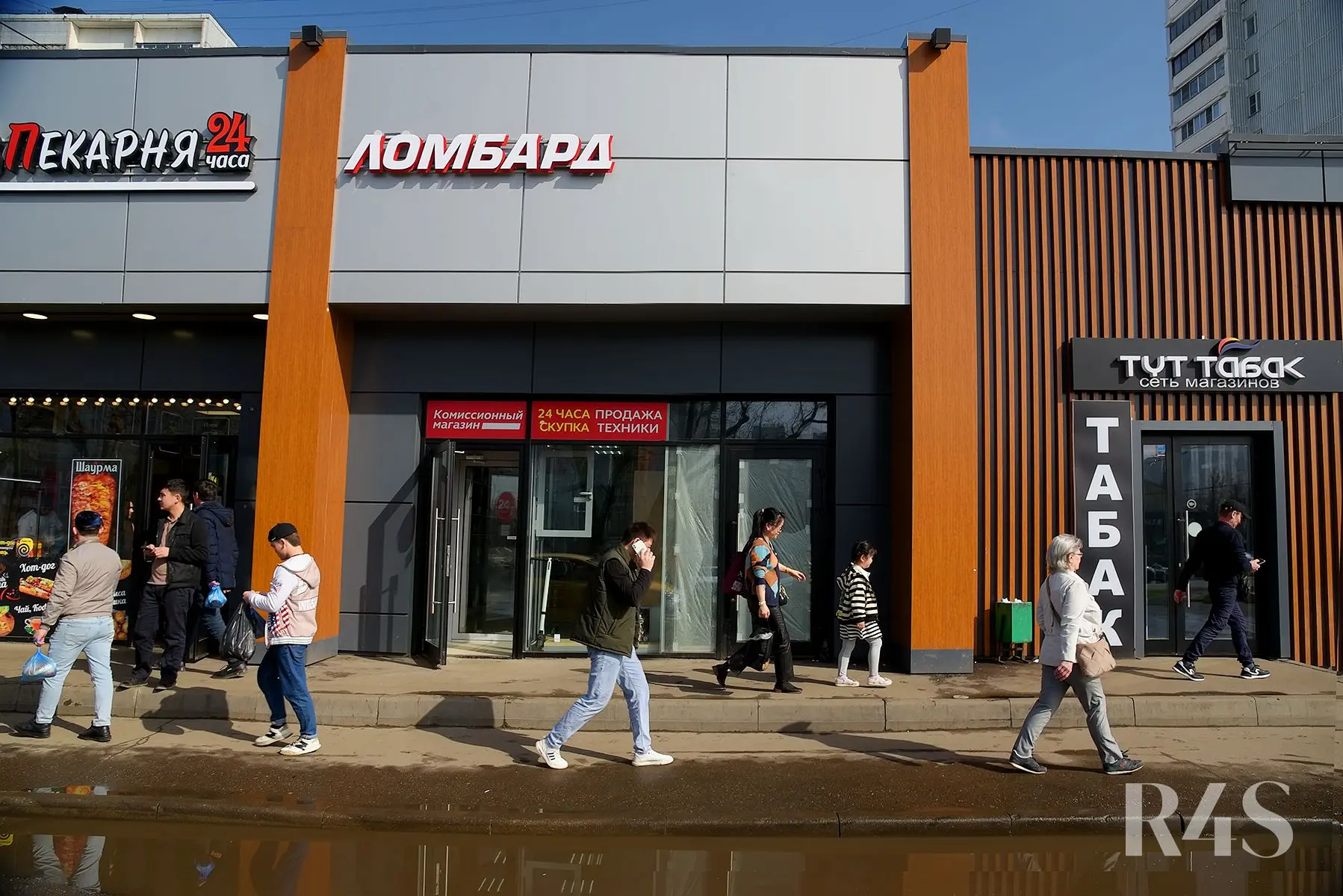 Продажа торговых помещений площадью 100.4 - 739.9 м2 в Москве:  Краснодарская, 57к3 R4S | Realty4Sale