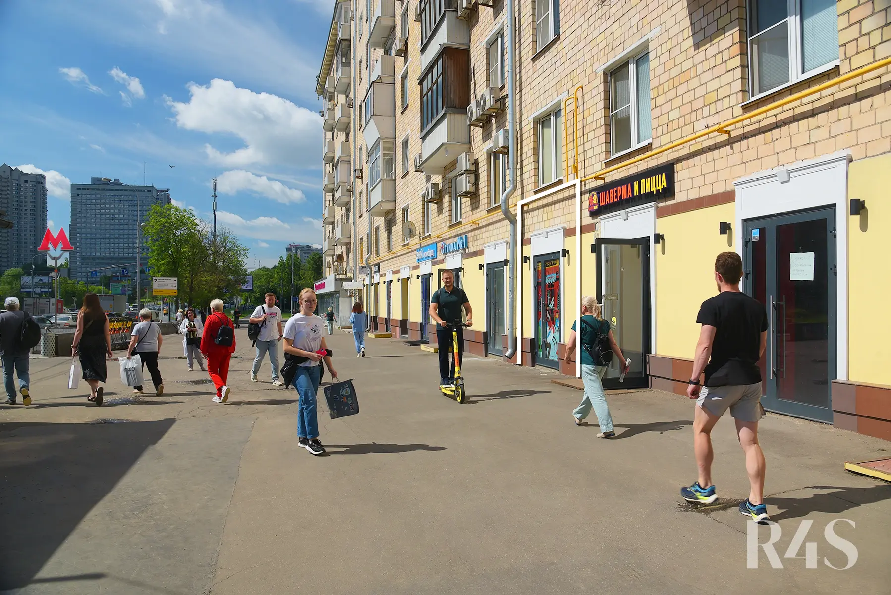 Аренда торгового помещения площадью 19 м2 в Москве: Профсоюзная, 26/44