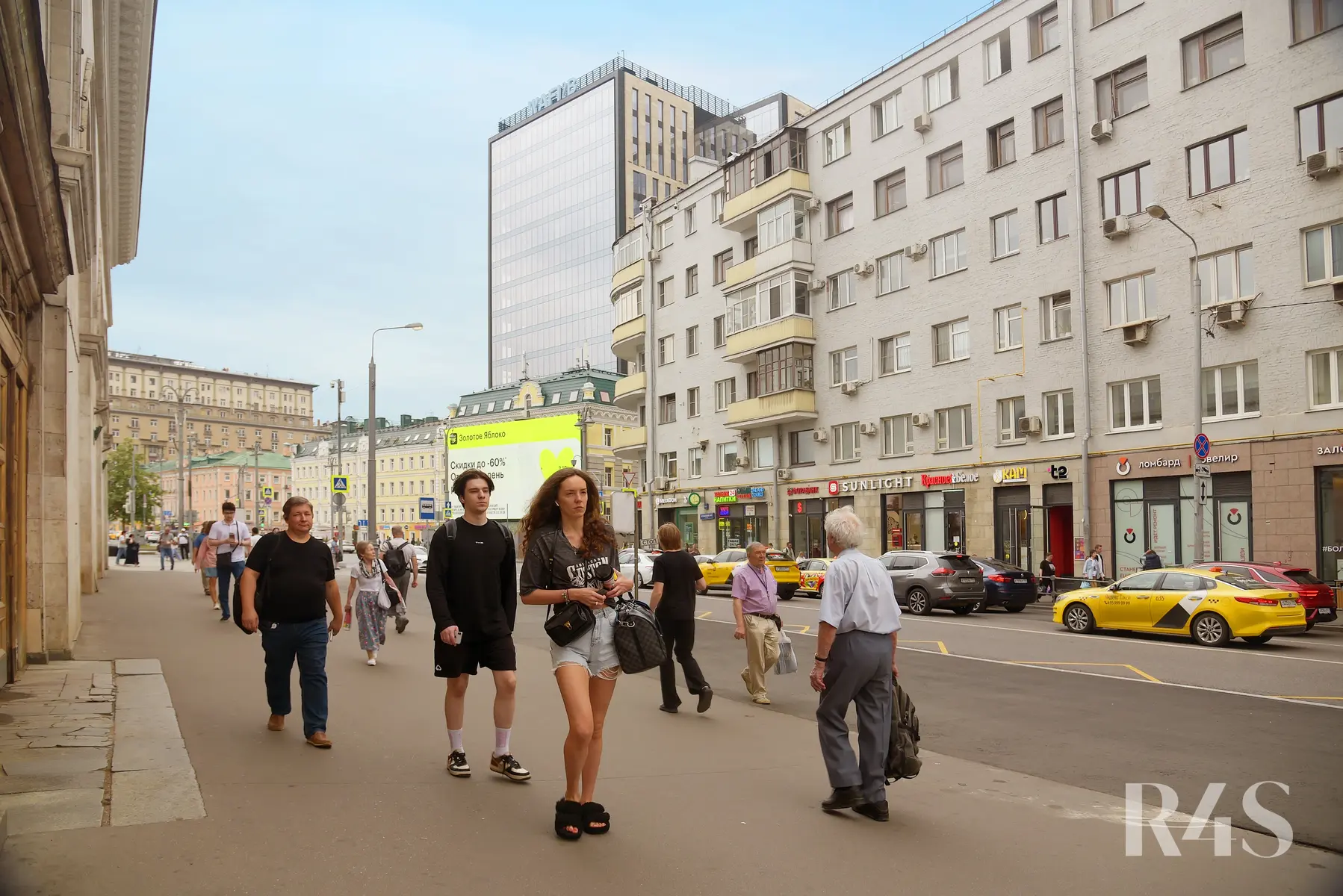 Аренда торгового помещения площадью 17.3 м2 в Москве: Грузинский Вал, 28/45 R4S | Realty4Sale