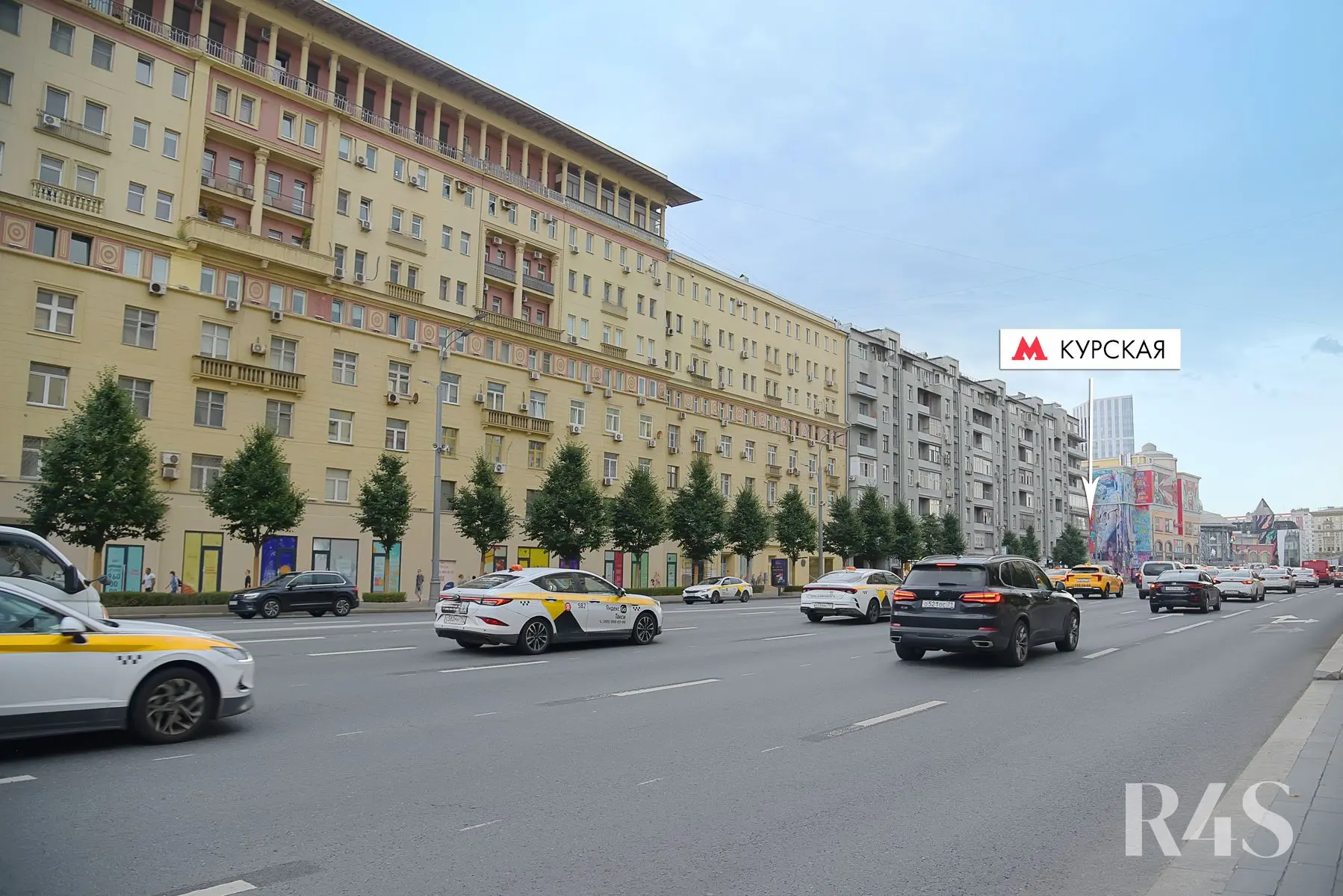 Продажа торгового помещения площадью 91.7 м2 в Москве: Земляной Вал, 25 R4S | Realty4Sale