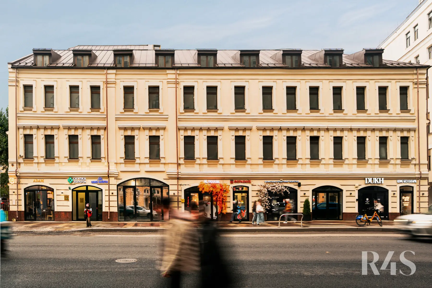 Продажа торгового помещения площадью 6072 м2 в Москве: Новослободская, 19с1 R4S | Realty4Sale