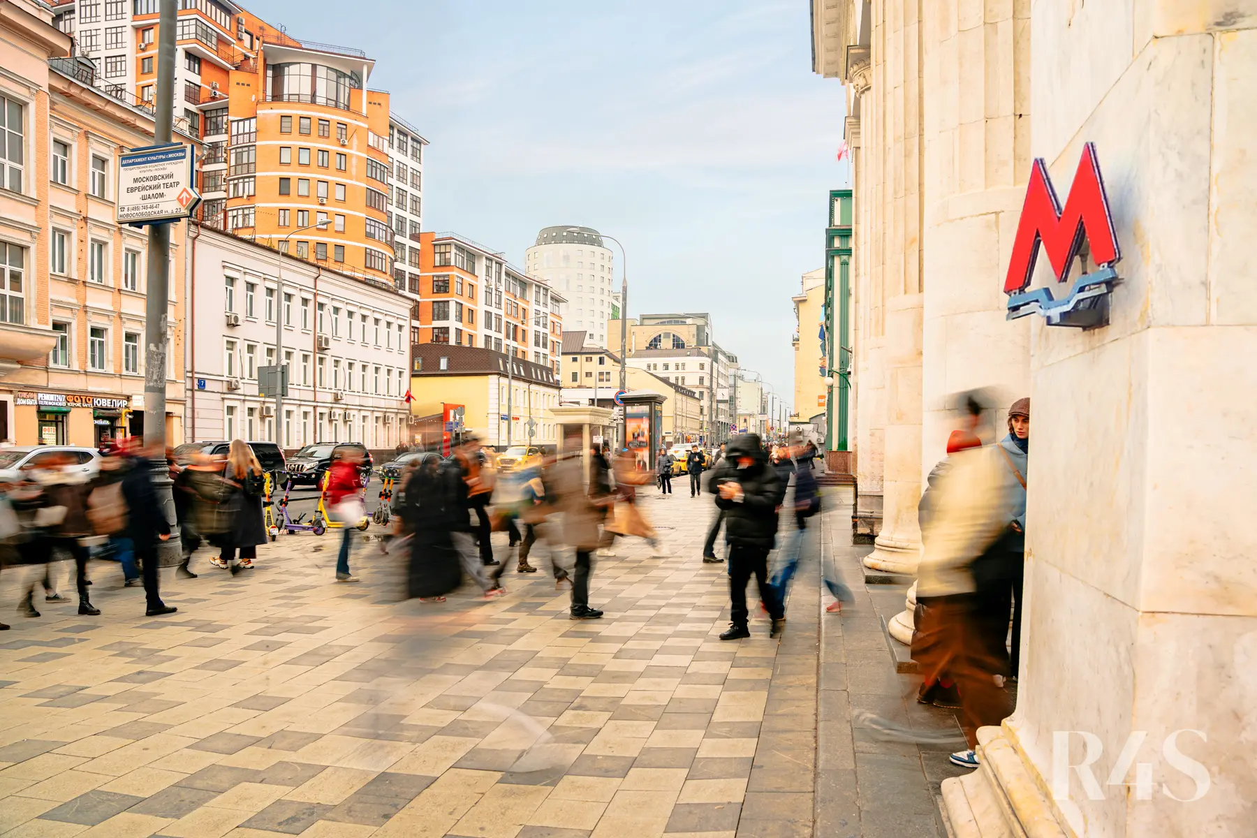 Продажа готового арендного бизнеса площадью 14.2 м2 в Москве: Новослободская, 19с1 R4S | Realty4Sale
