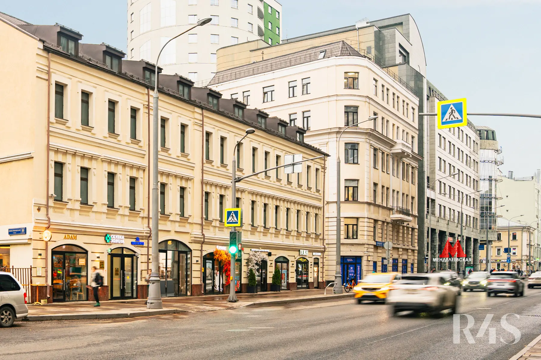 Продажа торгового помещения площадью 6072 м2 в Москве: Новослободская, 19с1 R4S | Realty4Sale