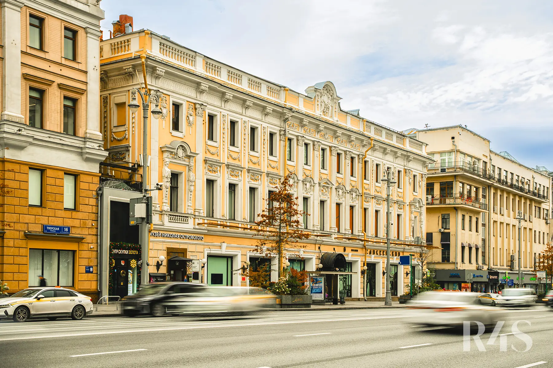 Продажа торгового помещения площадью 1703.6 м2 в Москве: Тверская, 14 R4S | Realty4Sale