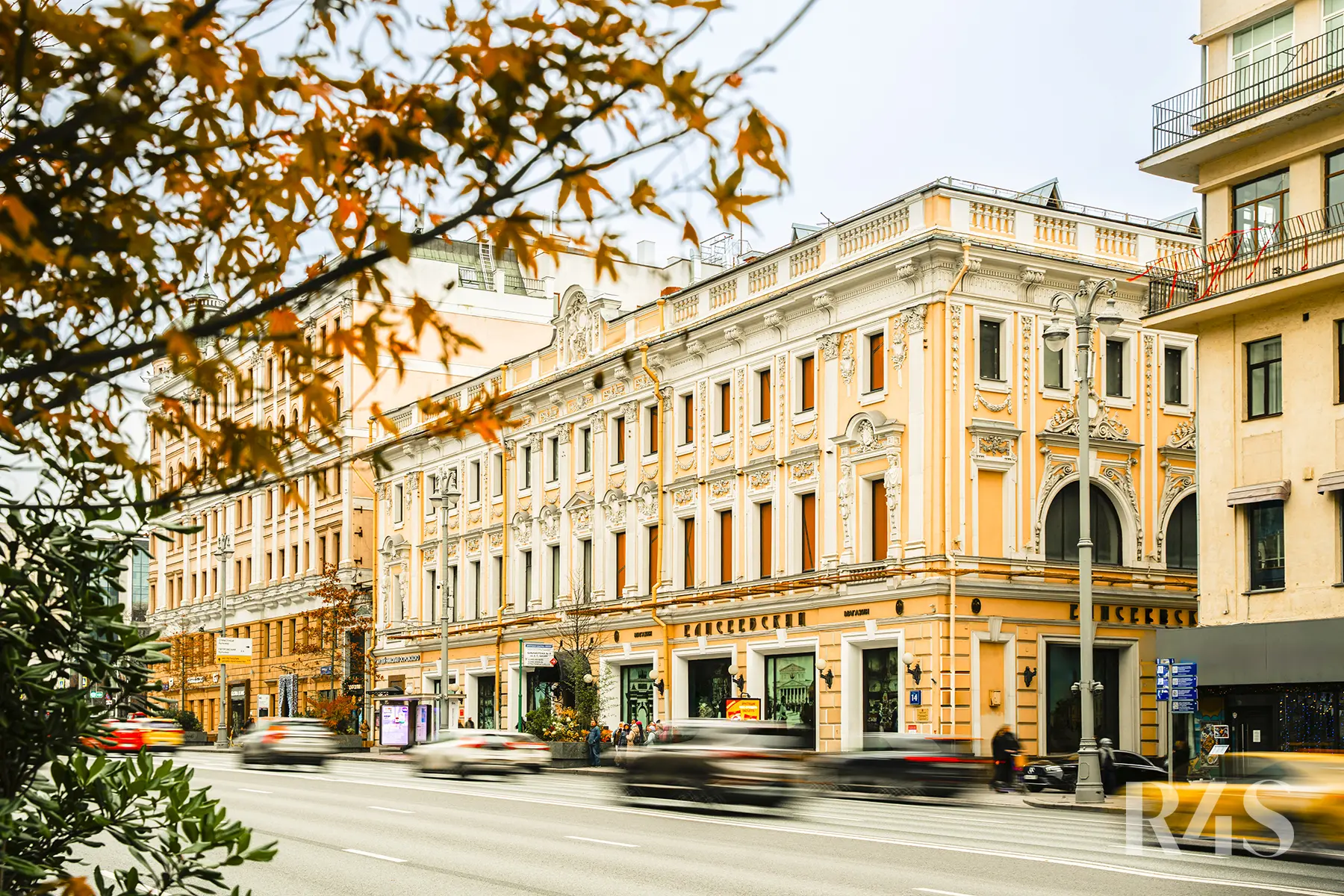 Продажа торгового помещения площадью 1703.6 м2 в Москве: Тверская, 14 R4S | Realty4Sale