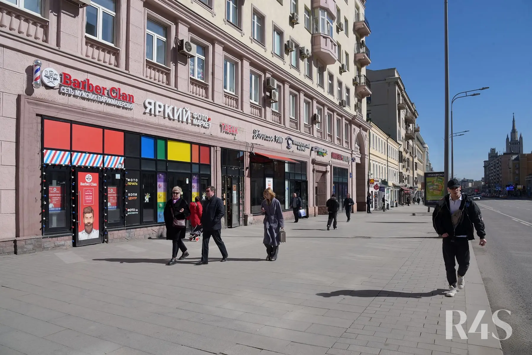 Аренда торгового помещения площадью 41.8 м2 в Москве: Красная Пресня, 32-34 R4S | Realty4Sale