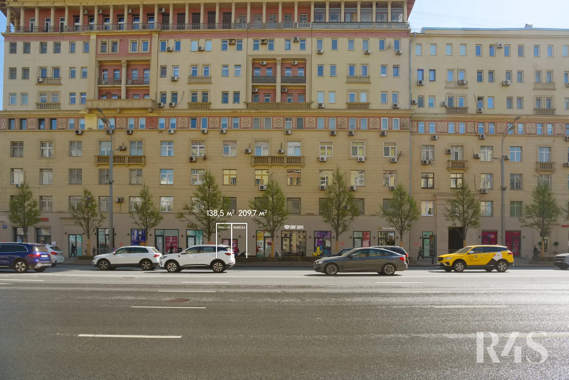Аренда торговых помещений площадью 138.5 - 209.7 м2 в Москве:  Земляной Вал, 25 R4S | Realty4Sale