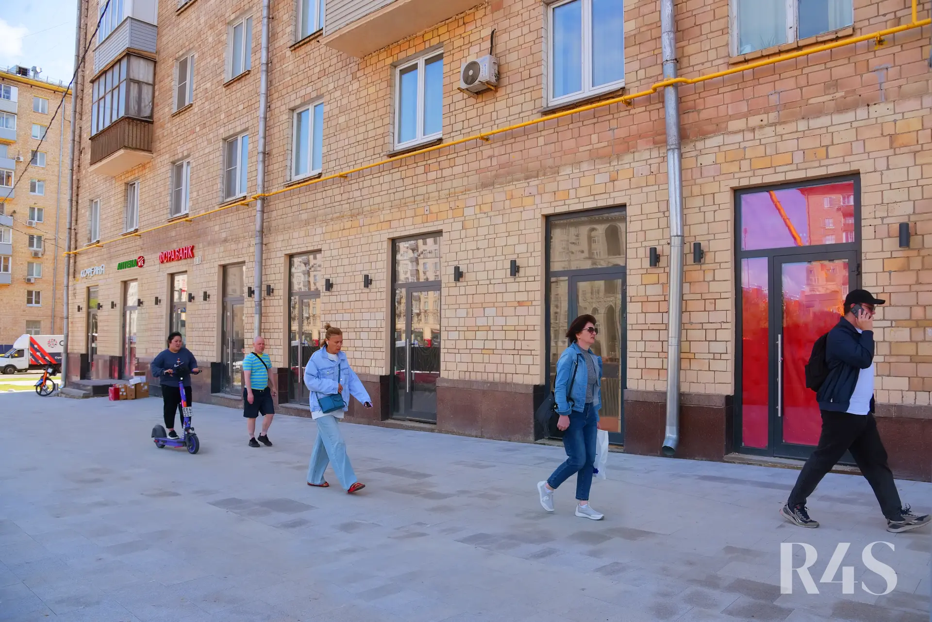 Продажа готового арендного бизнеса площадью 42.5 м2 в Москве: Ленинский проспект, 81 R4S | Realty4Sale