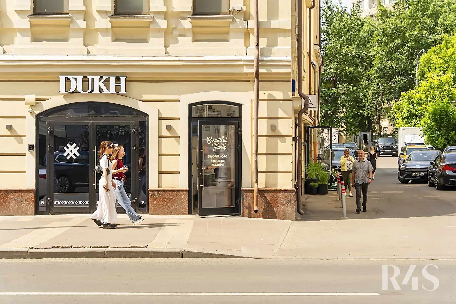 Продажа готового арендного бизнеса площадью 14.2 м2 в Москве: Новослободская, 19с1 R4S | Realty4Sale
