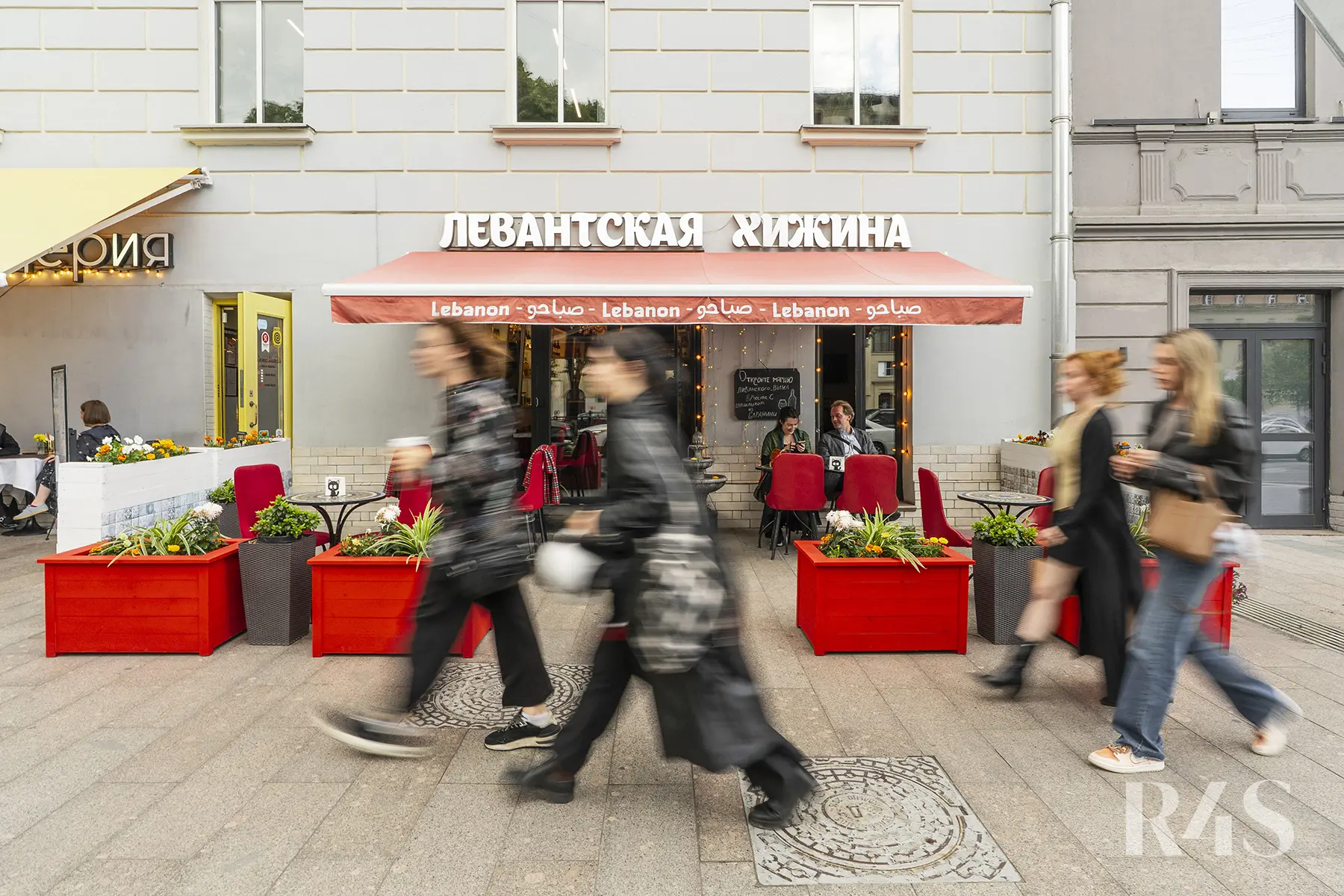 Продажа торгового помещения площадью 92.9 м2 в Москве: Никитский бульвар, 12 R4S | Realty4Sale