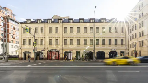 Аренда торговых помещений площадью 15.9 - 265.4 м2 в Москве:  Новослободская, 19с1 R4S | Realty4Sale