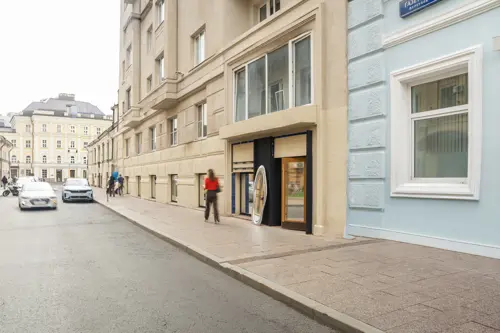 Аренда торгового помещения площадью 248.9 м2 в Москве: Большая Никитская 12/1 R4S | Realty4Sale