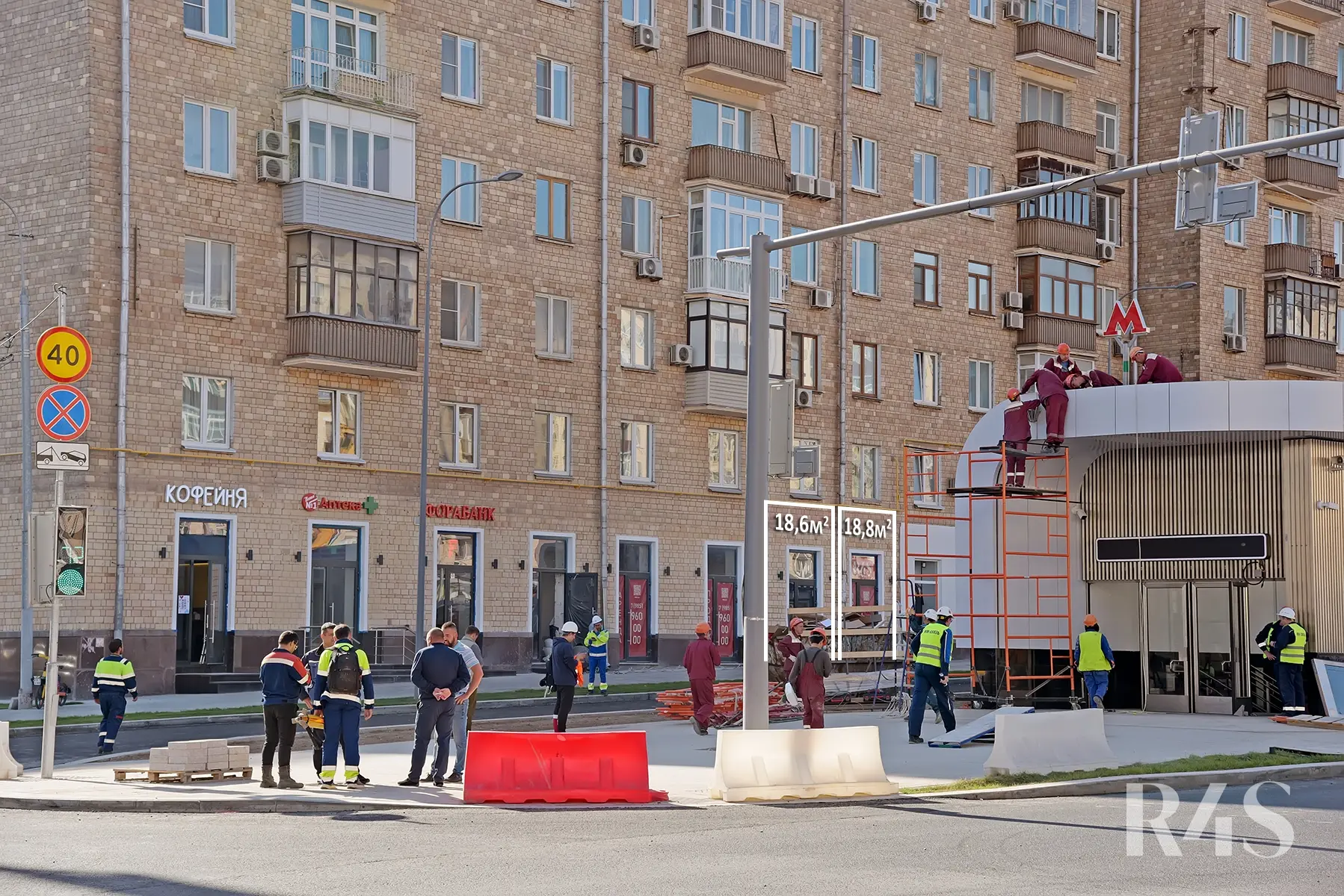 Аренда торговых помещений площадью 12.8 - 137 м2 в Москве:  Ленинский проспект, 81 R4S | Realty4Sale