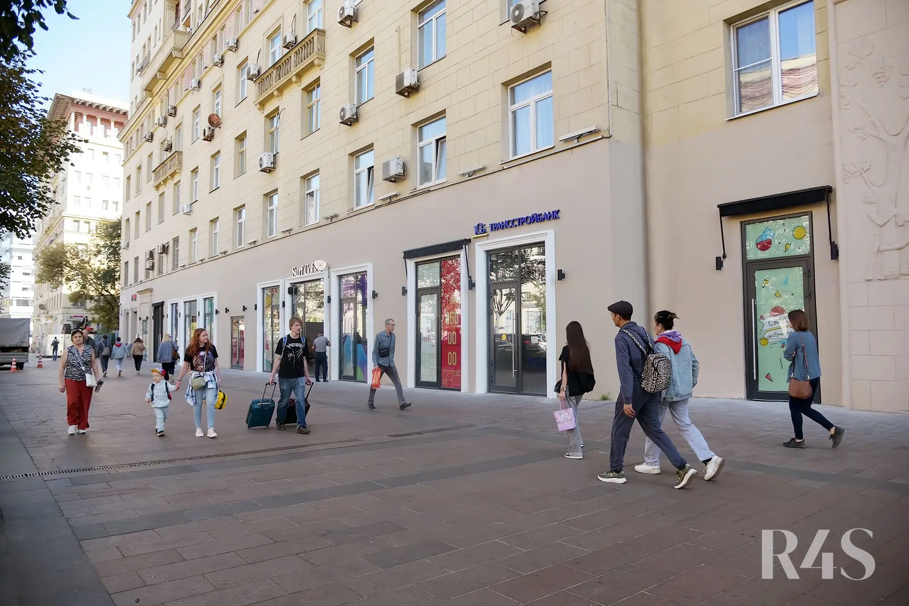Продажа готового арендного бизнеса площадью 21.2 м2 в Москве: Земляной Вал, 25 R4S | Realty4Sale