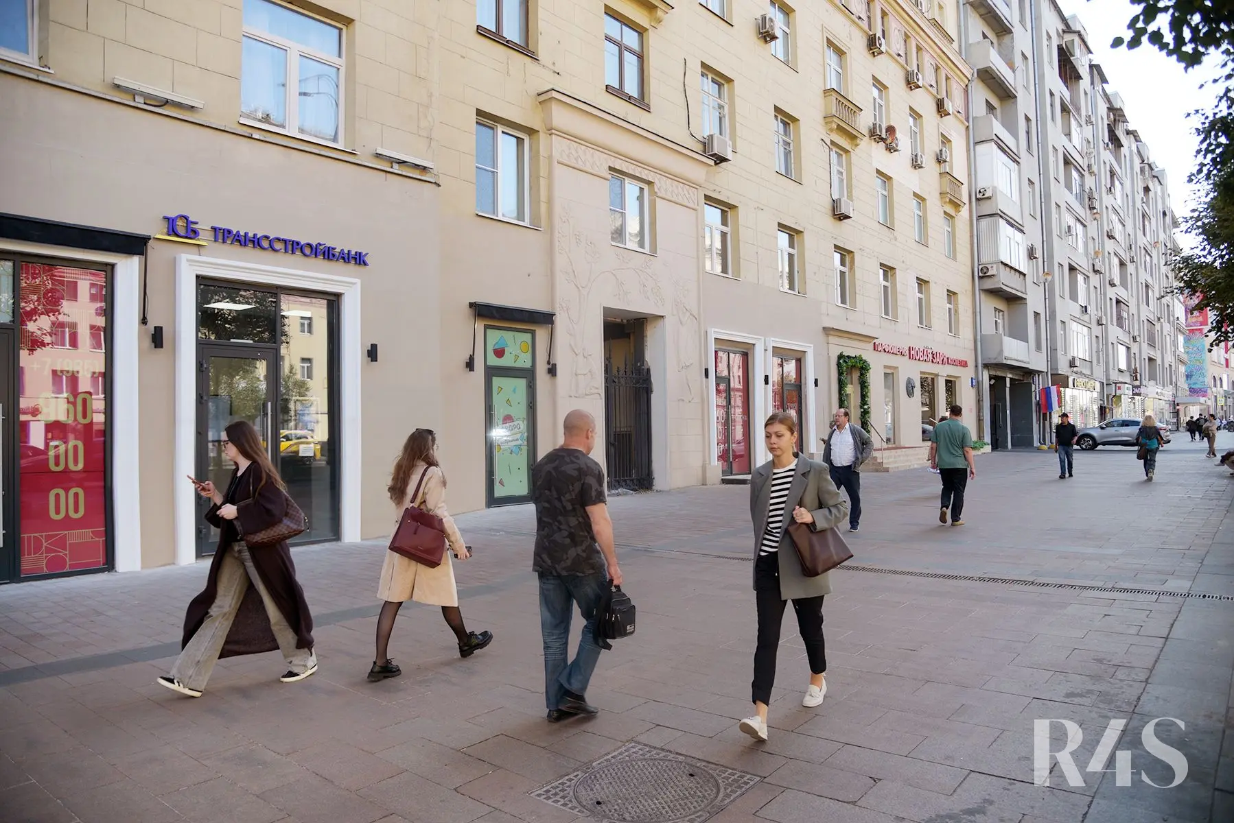 Продажа готового арендного бизнеса площадью 21.2 м2 в Москве: Земляной Вал, 25 R4S | Realty4Sale