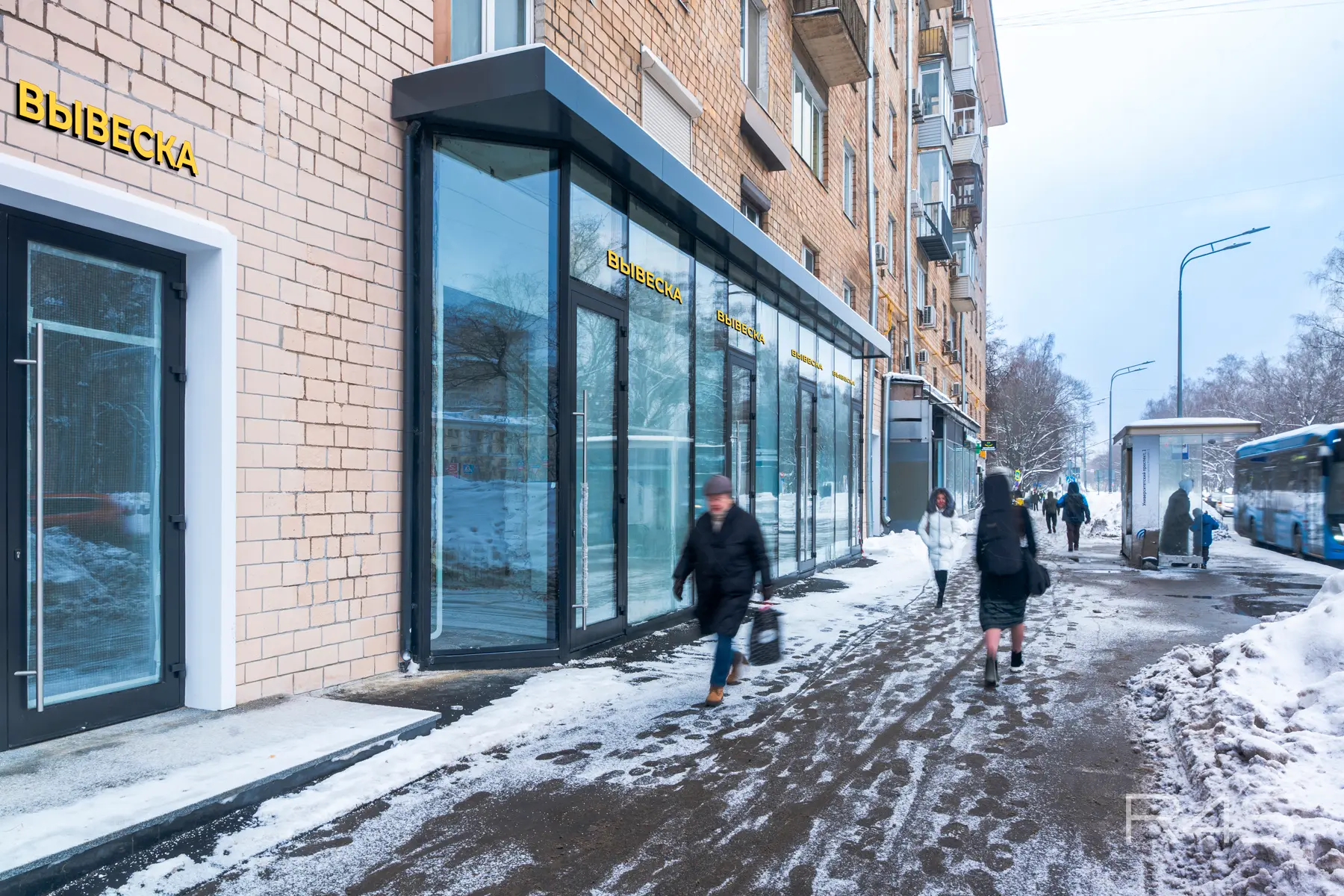 Аренда торговых помещений площадью 18.3 - 30.4 м2 в Москве: Ленинский проспект, 62 R4S | Realty4Sale