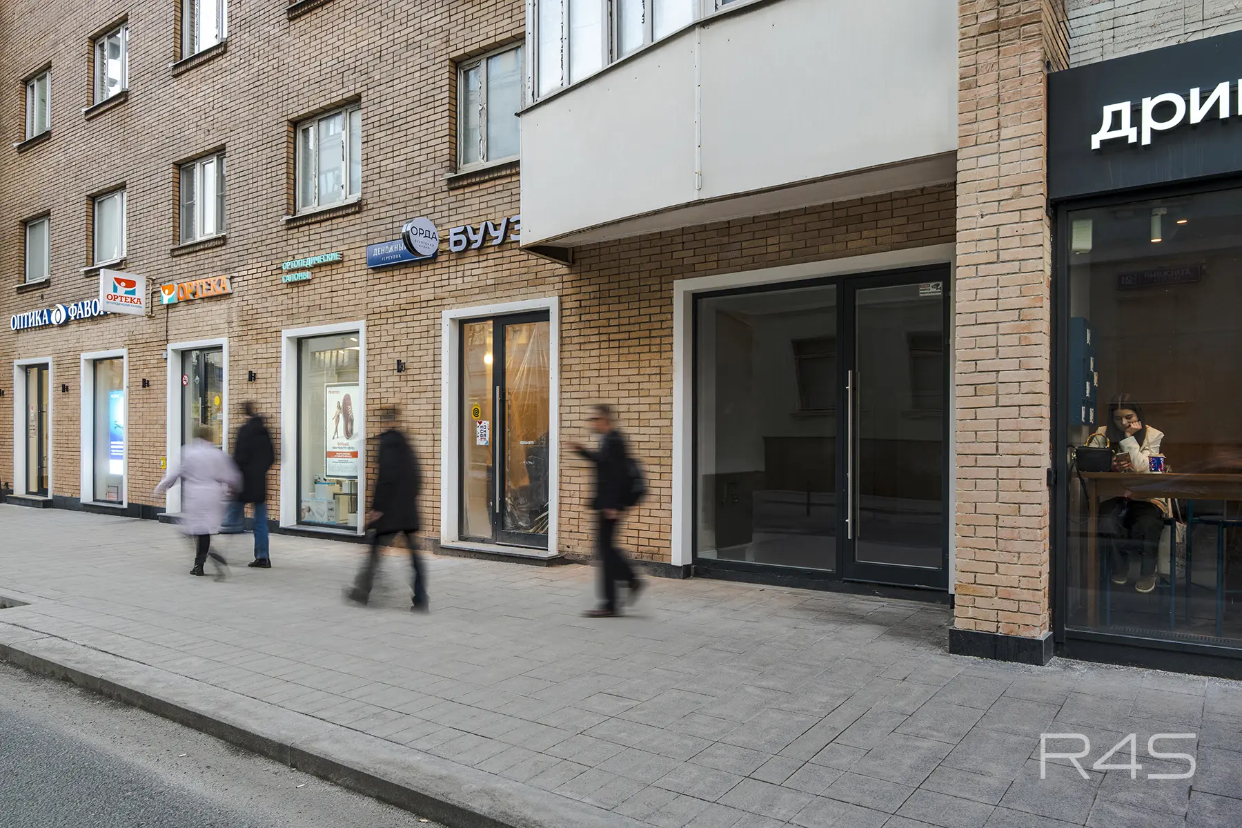 Аренда торгового помещения площадью 26.5 м2 в Москве: Денежный переулок, 30 R4S | Realty4Sale