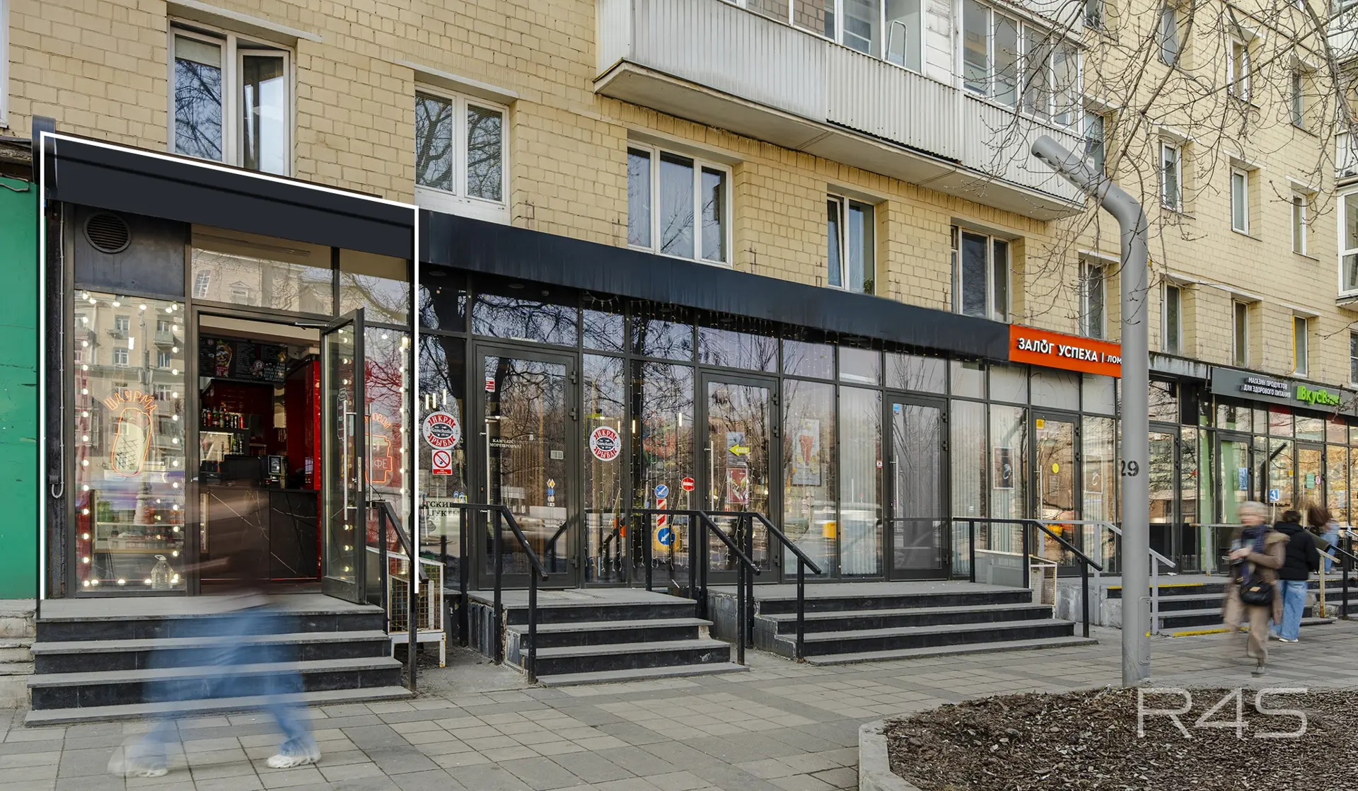 Аренда торгового помещения площадью 15.7 м2 в Москве: Ленинградское шоссе, 9к1 R4S | Realty4Sale