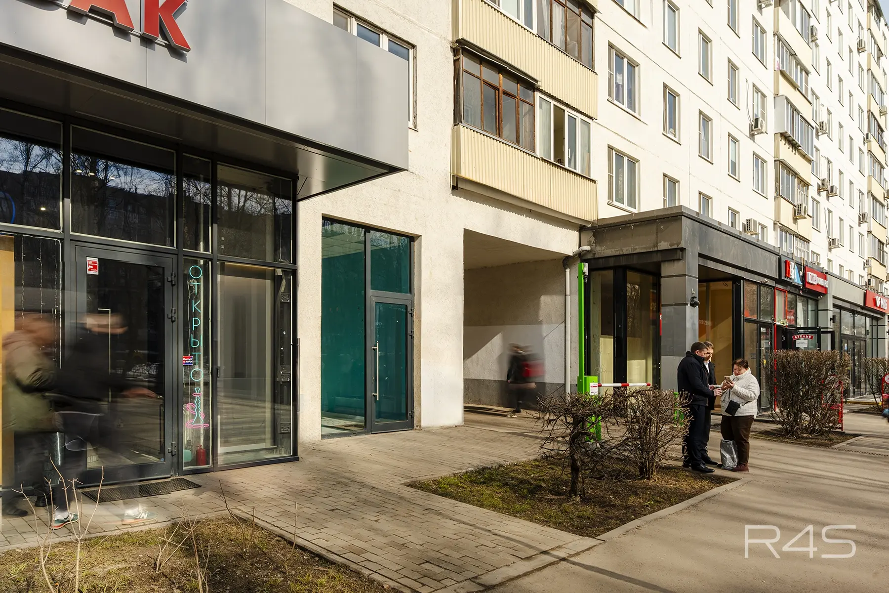 Аренда торговых помещений площадью 7 - 35 м2 в Москве: Бульвар Яна Райниса, 2к1 R4S | Realty4Sale