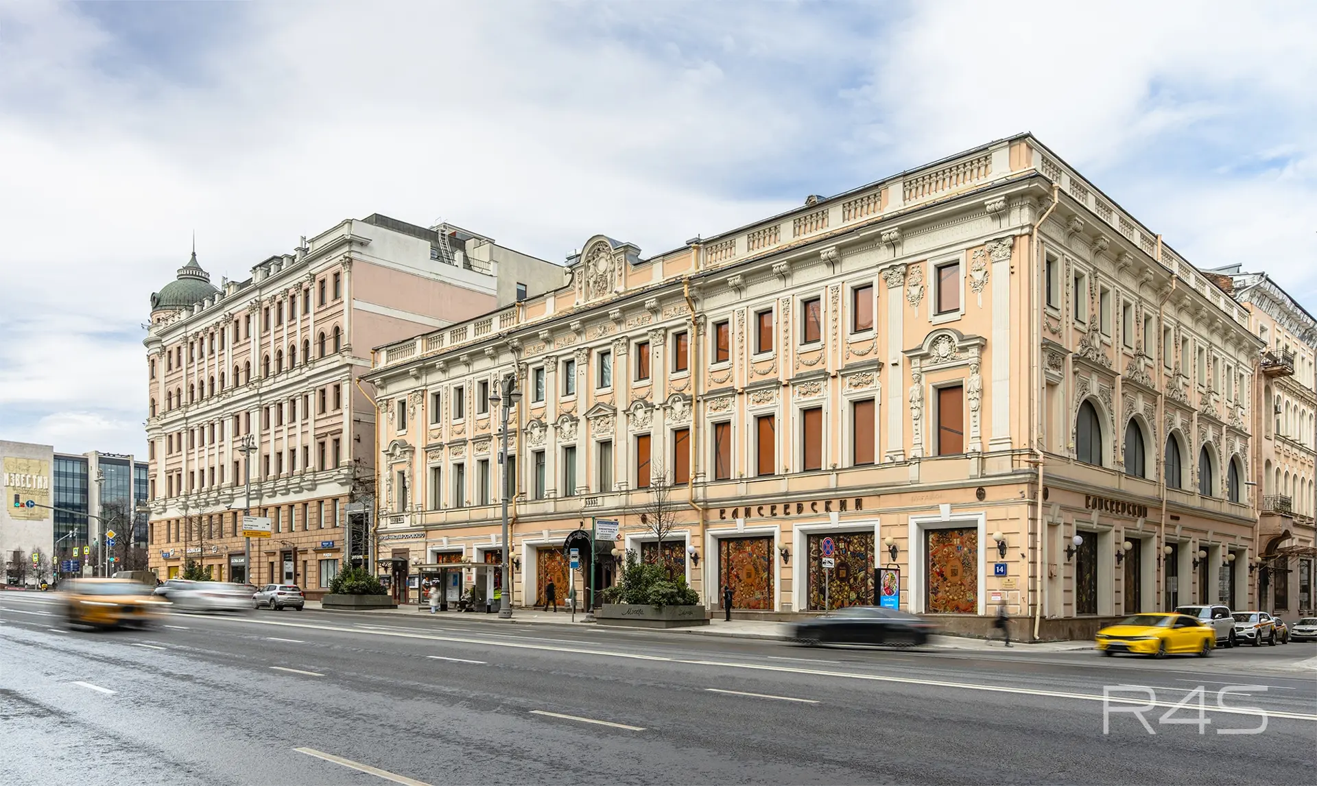 Продажа торгового помещения площадью 1703.6 м2 в Москве: Тверская, 14 R4S | Realty4Sale