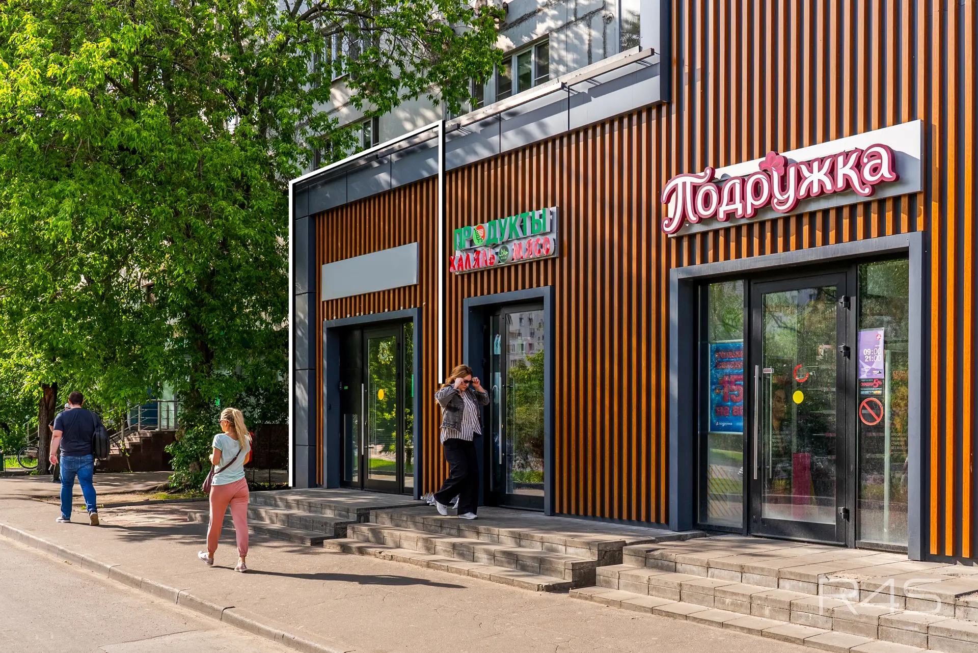 Продажа торгового помещения площадью 100.4 м2 в Москве: Краснодарская, 57к3 R4S | Realty4Sale