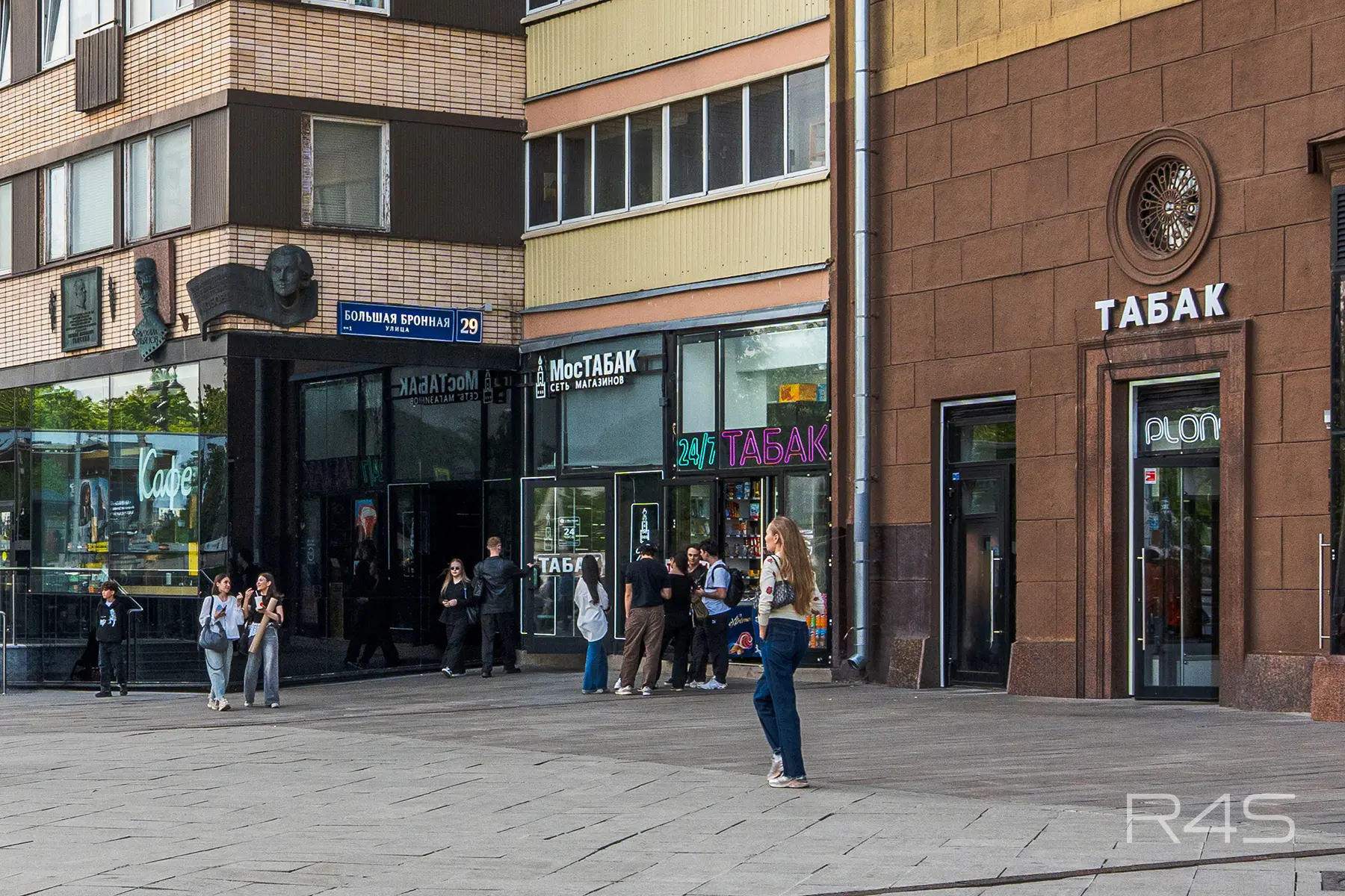 Продажа готового арендного бизнеса площадью 14.9 м2 в Москве: Тверская, 19 R4S | Realty4Sale