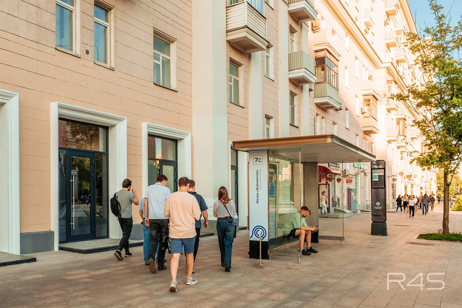 Продажа торговых помещений площадью 37.1 - 49.1 м2 в Москве: Ленинградское шоссе, 8 R4S | Realty4Sale